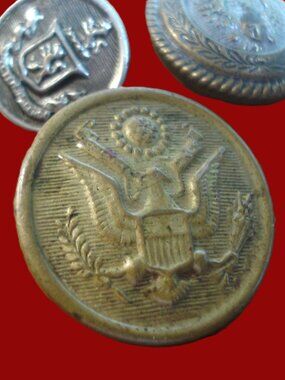 (Lot) WWI, American, Naval, British Buttons, Military